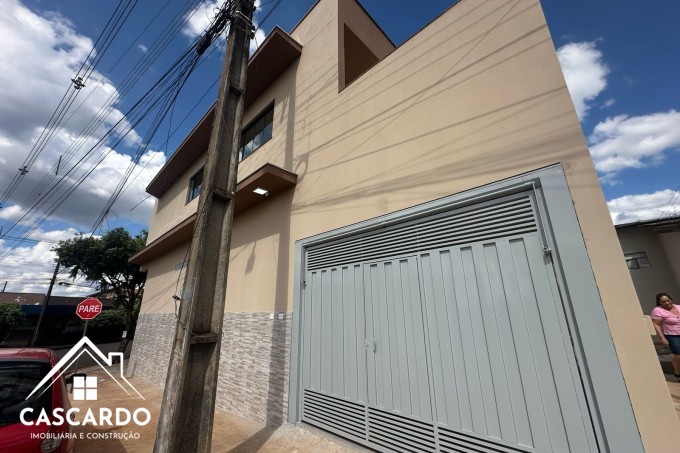 Apartamento Sobreloja no Centro